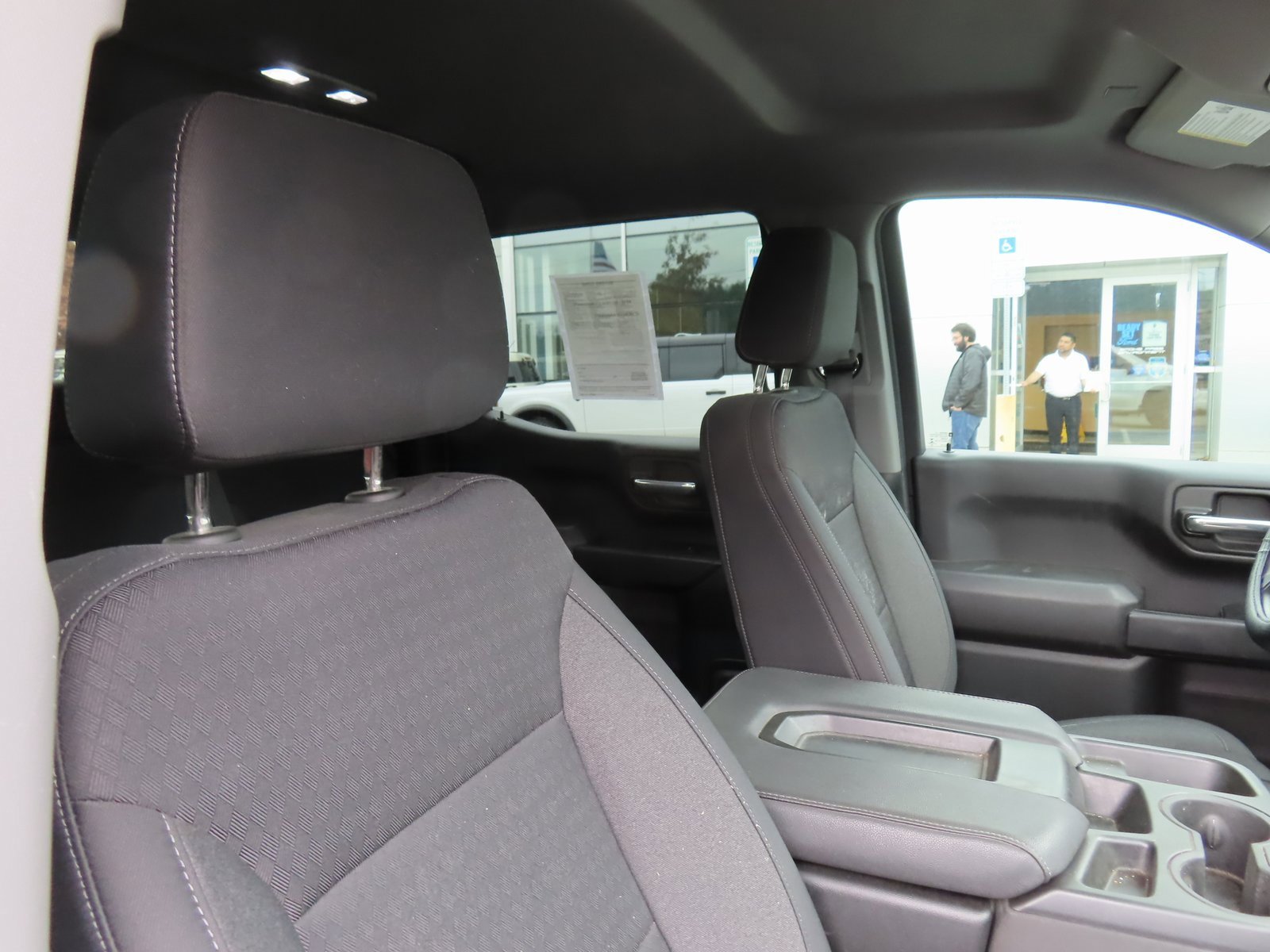 Used 2022 Chevrolet Silverado 1500 Custom image 29