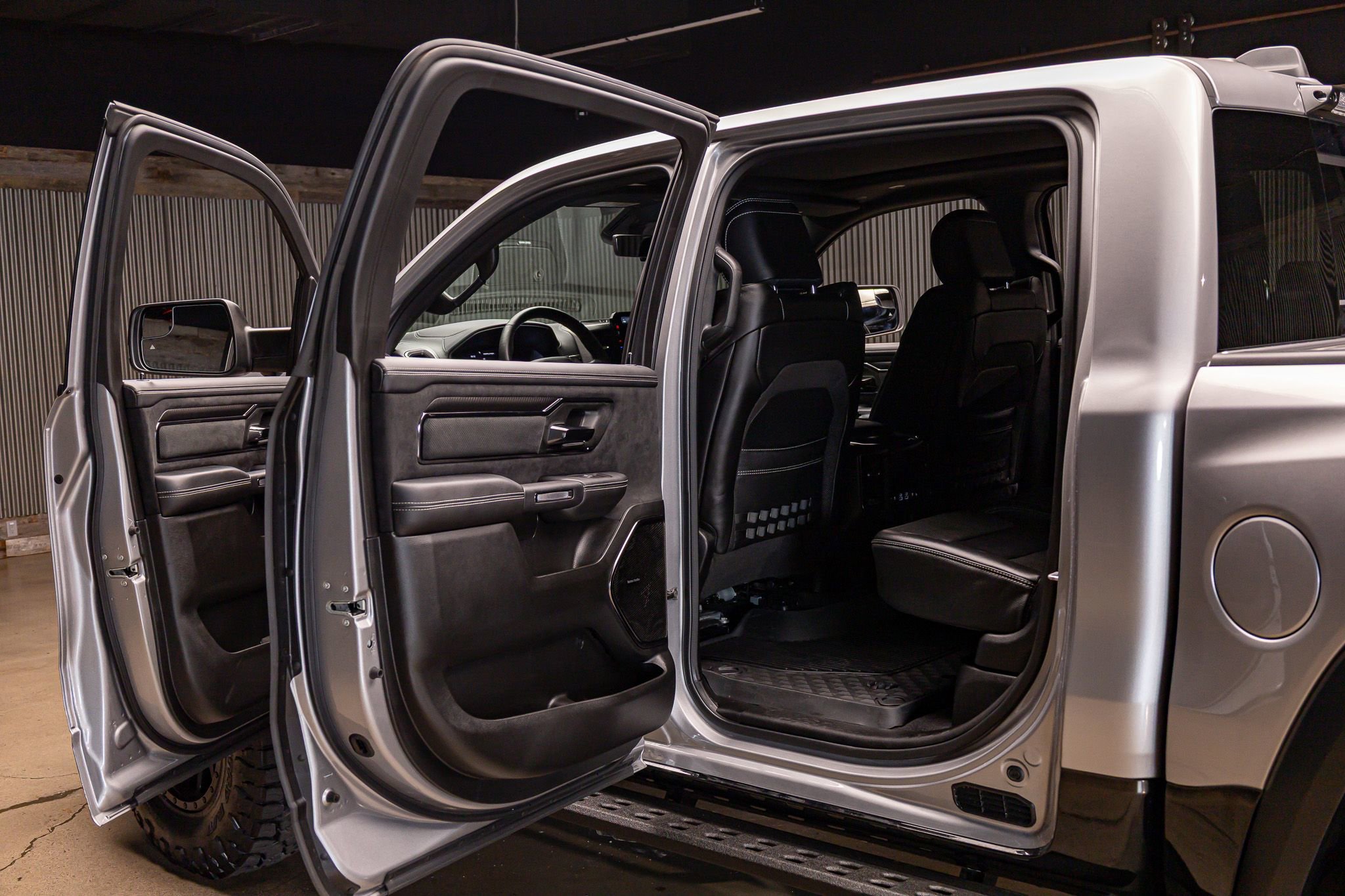 Used 2025 RAM 1500 RHO w/ RHO Level 1 Equipment Group image 32