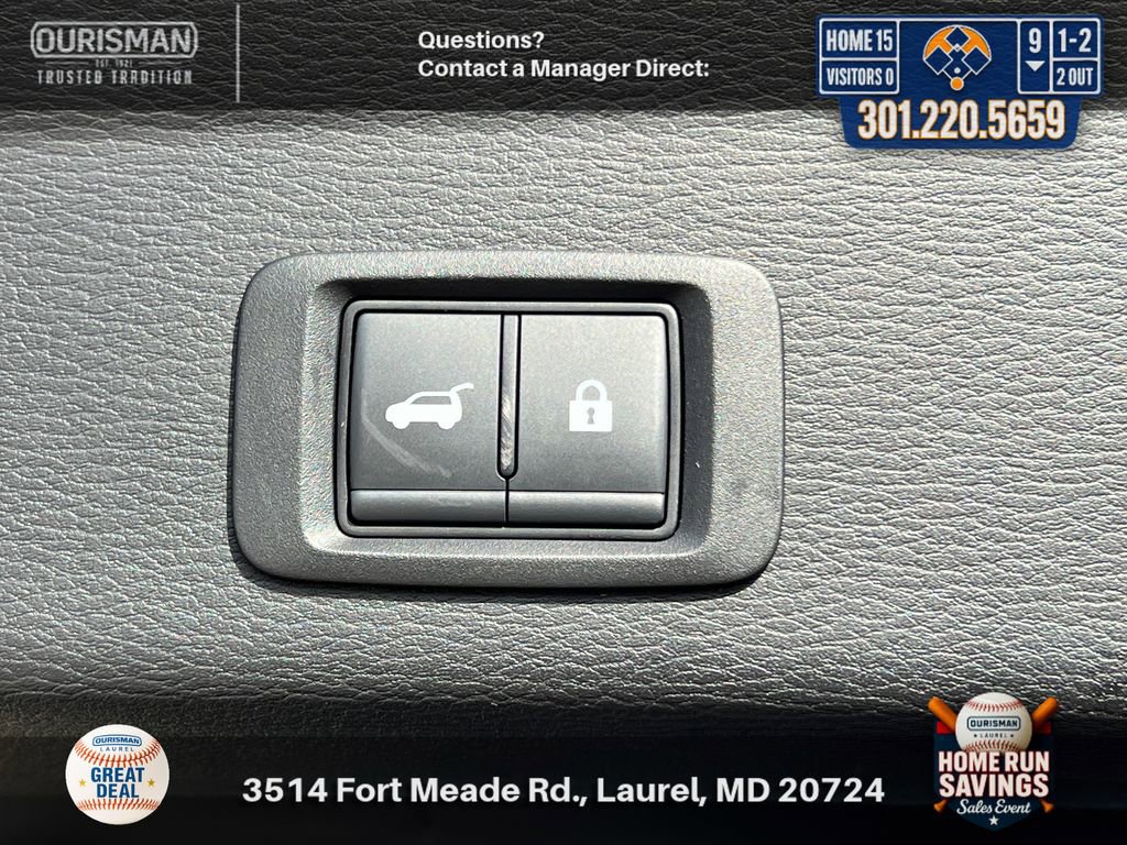 Used 2025 Mitsubishi Outlander SE image 21