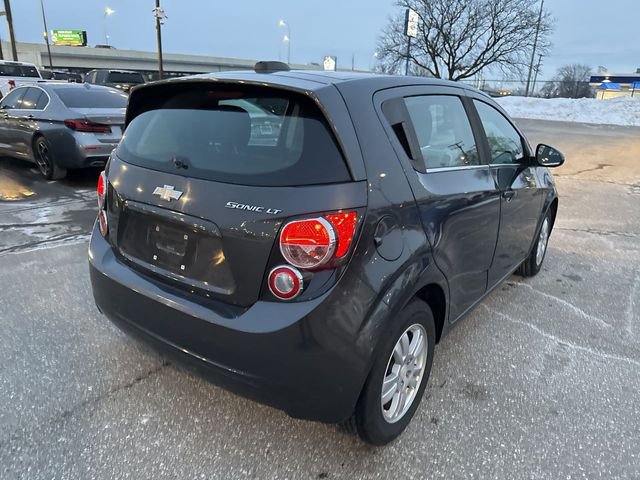 Used 2016 Chevrolet Sonic LT FWD image 2