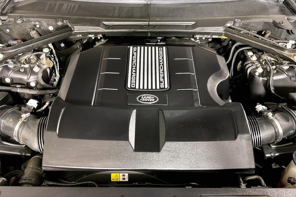 Used 2023 Land Rover Defender 110 V8 image 9