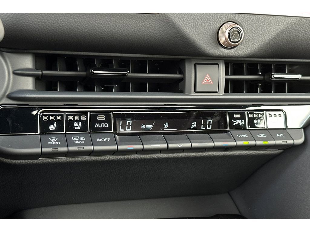 New 2026 Toyota Crown Platinum image 22