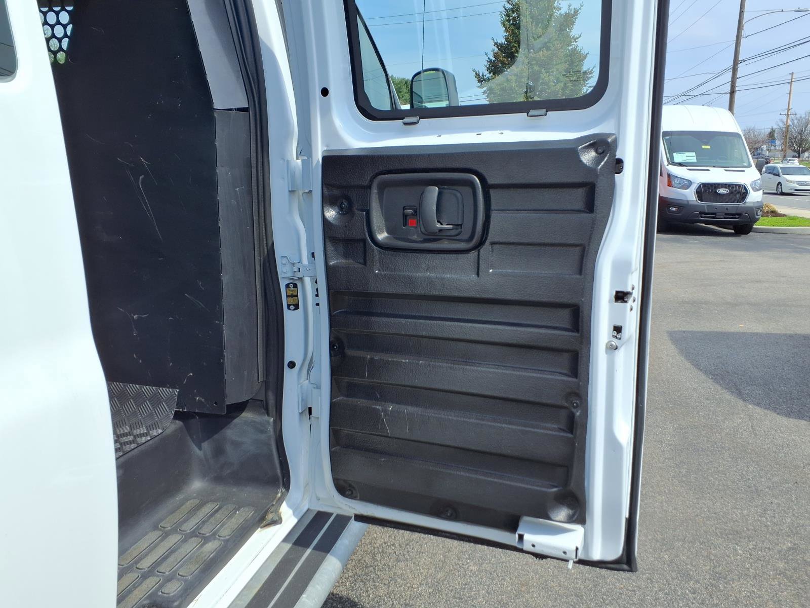 Used 2024 GMC Savana 2500 w/ Driver Convenience Package image 14