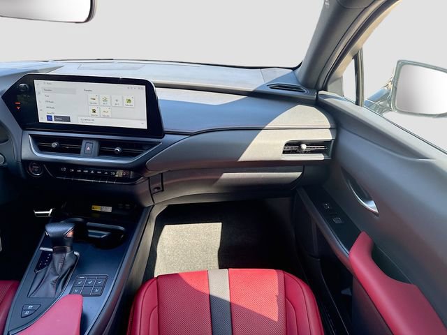 Used 2023 Lexus UX 250h F Sport AWD/4WD image 18