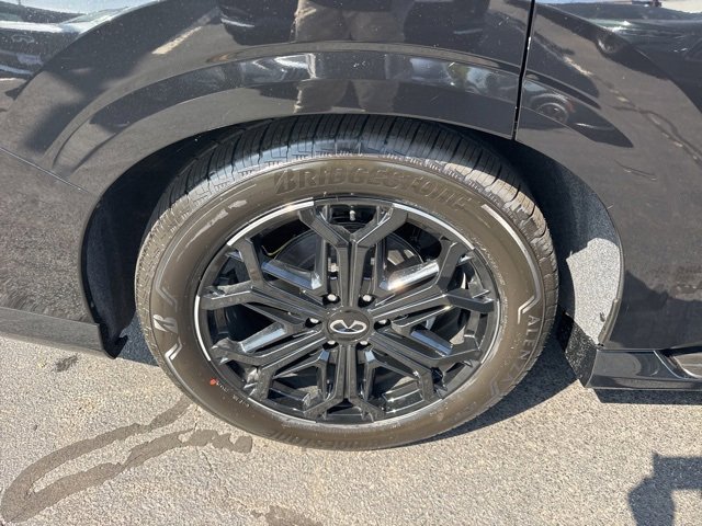 New 2026 INFINITI QX80 4WD image 5