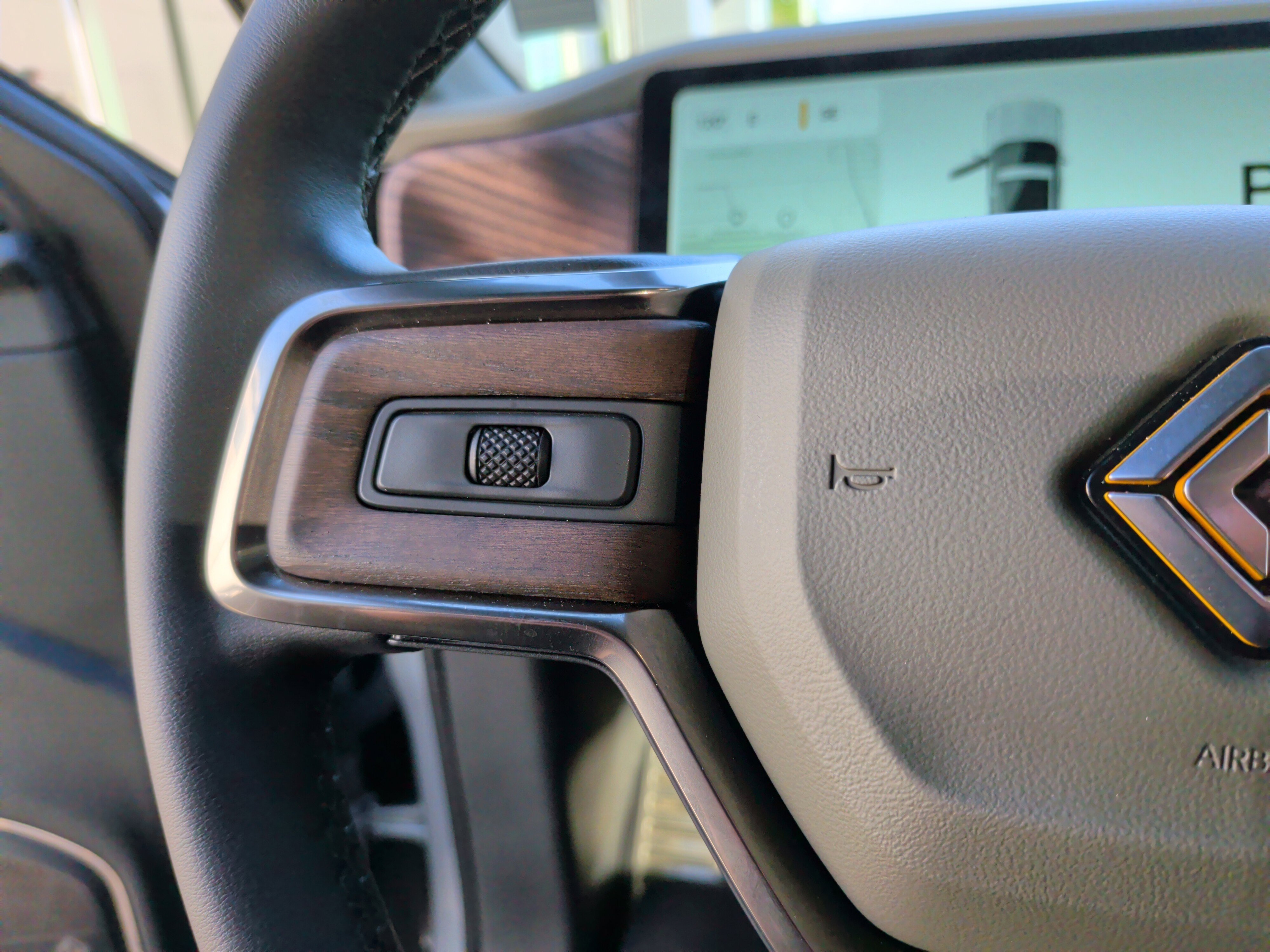 Used 2024 Rivian R1T Adventure image 19