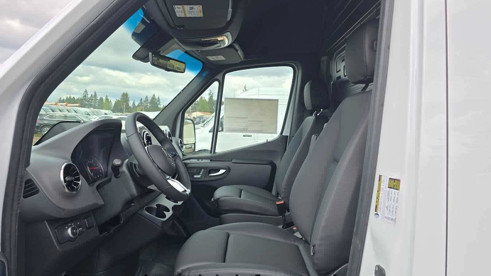 New 2026 Mercedes-Benz Sprinter 2500 image 23