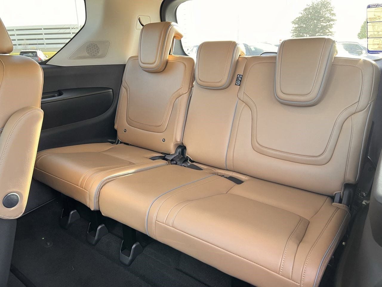 New 2026 INFINITI QX80 Luxe w/ Cargo Package RWD image 27