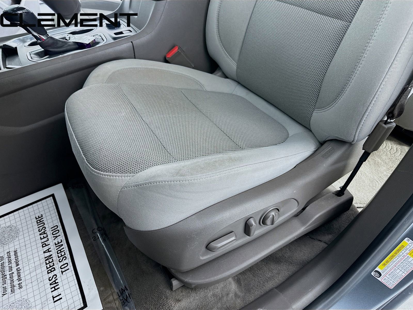 Used 2020 Chevrolet Traverse LT image 27