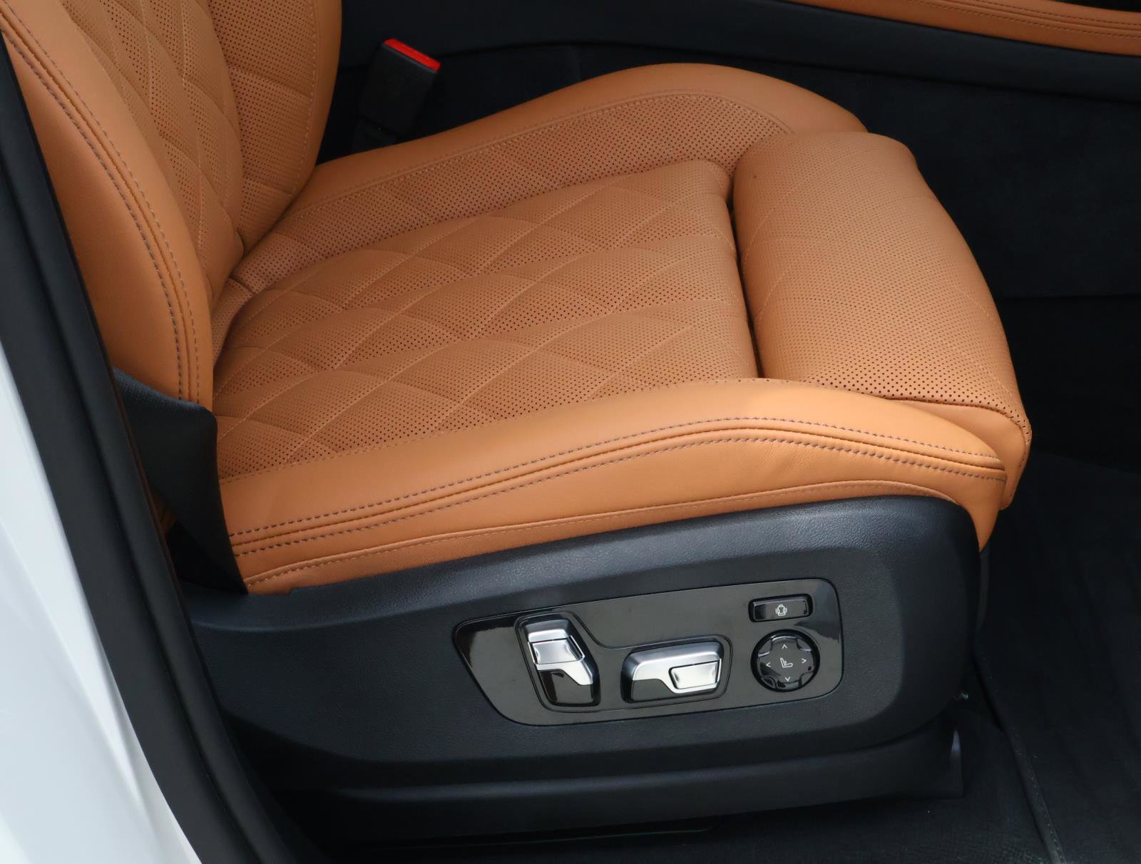 Used 2026 BMW X7 xDrive40i w/ Executive Package AWD/4WD image 20