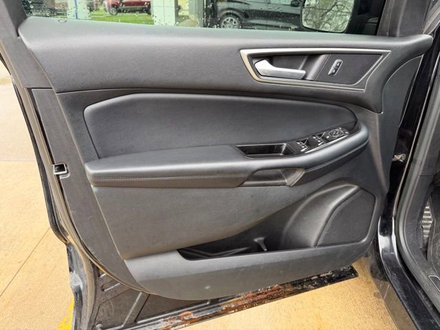 Used 2016 Ford Edge SEL w/ Canadian Touring Package AWD/4WD image 13