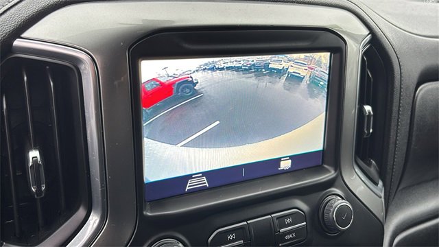 Used 2022 Chevrolet Silverado 1500 LT image 18