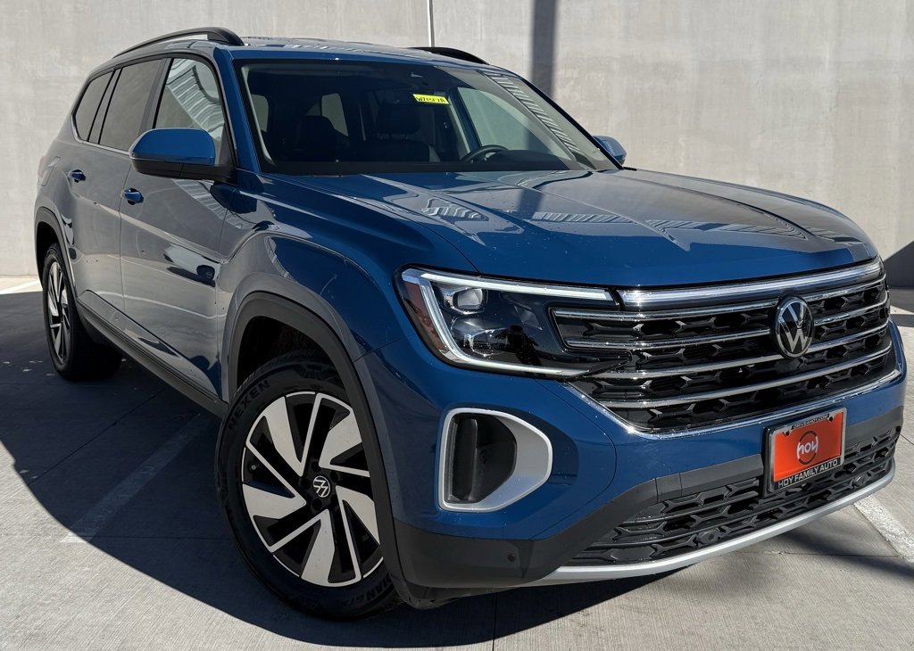 Used 2025 Volkswagen Atlas SE