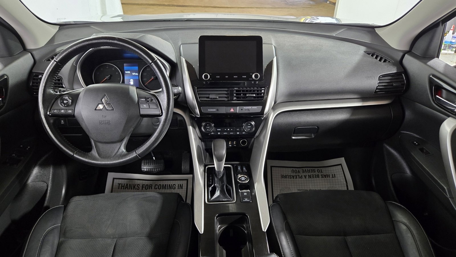 Used 2023 Mitsubishi Eclipse Cross SE image 27