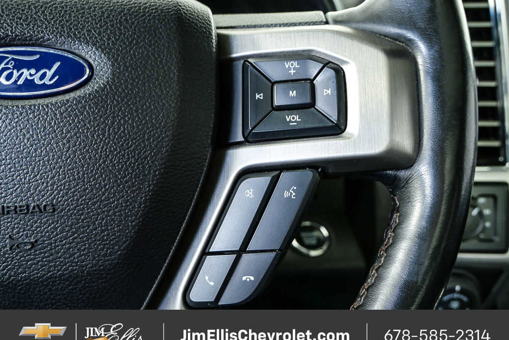 Used 2018 Ford F150 Platinum w/ Equipment Group 701A Luxury image 11