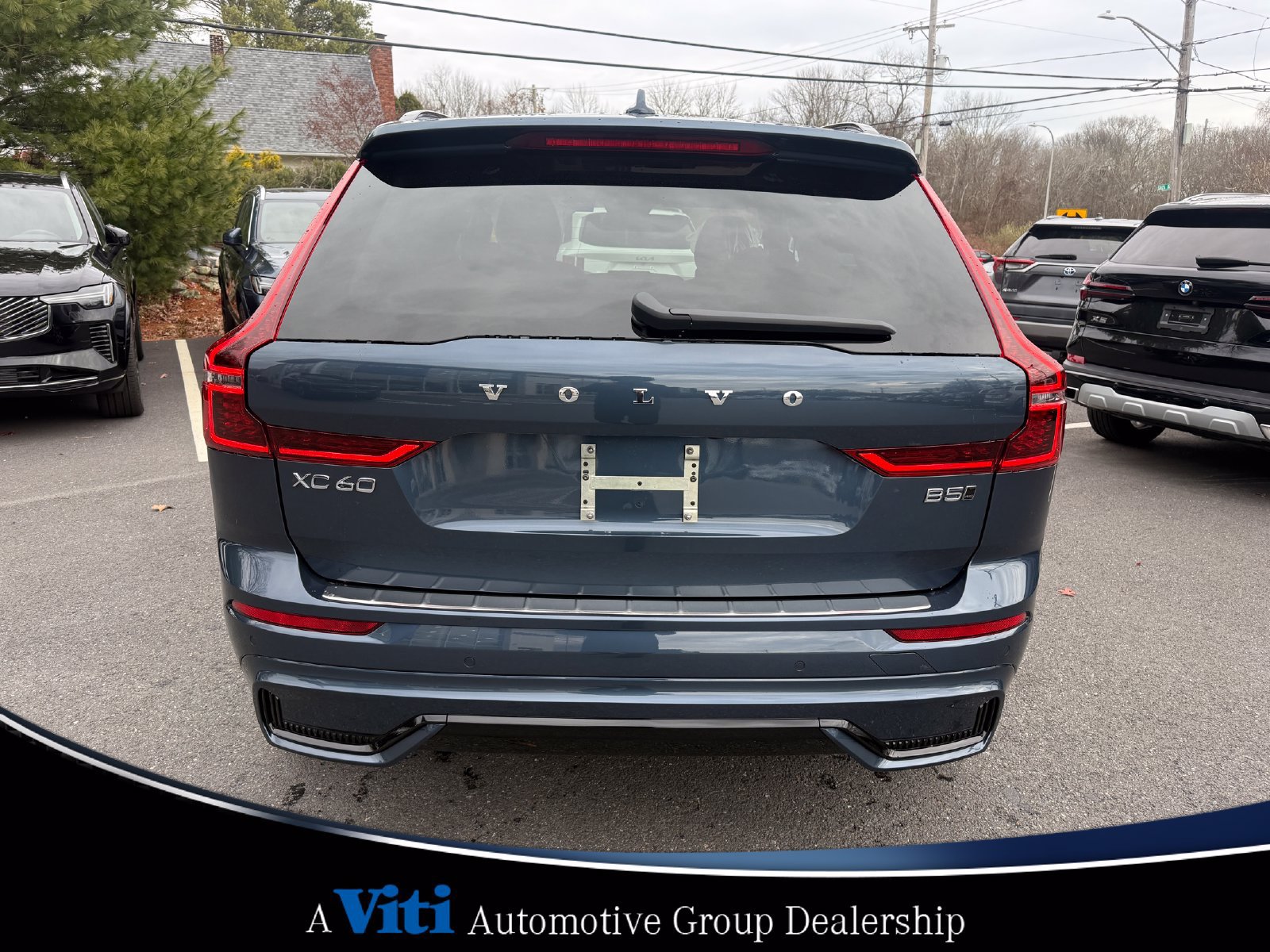 Used 2026 Volvo XC60 B5 Plus w/ Protection Package Premier AWD/4WD image 7