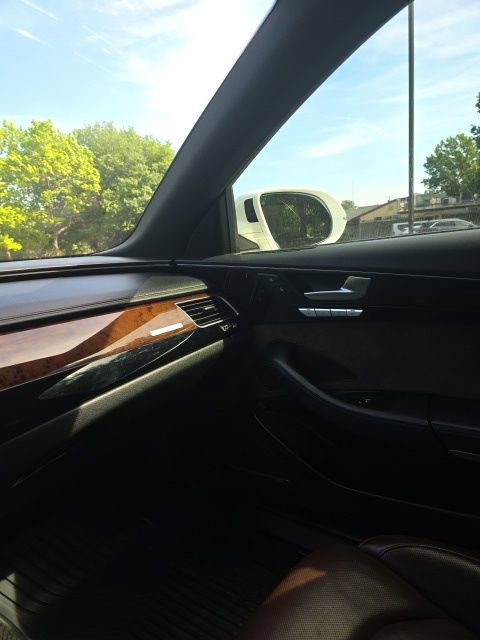 Used 2012 Audi A8 L 4.2 image 15