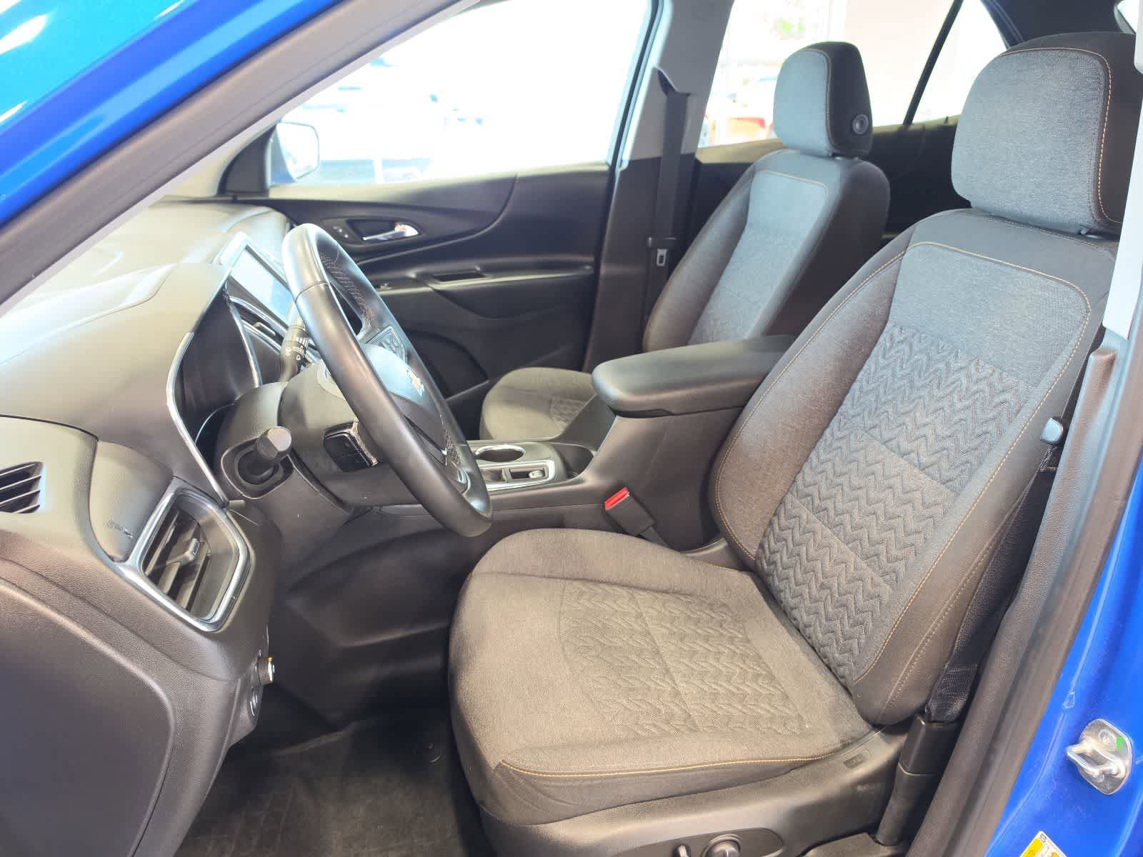 Used 2024 Chevrolet Equinox LT AWD/4WD image 15