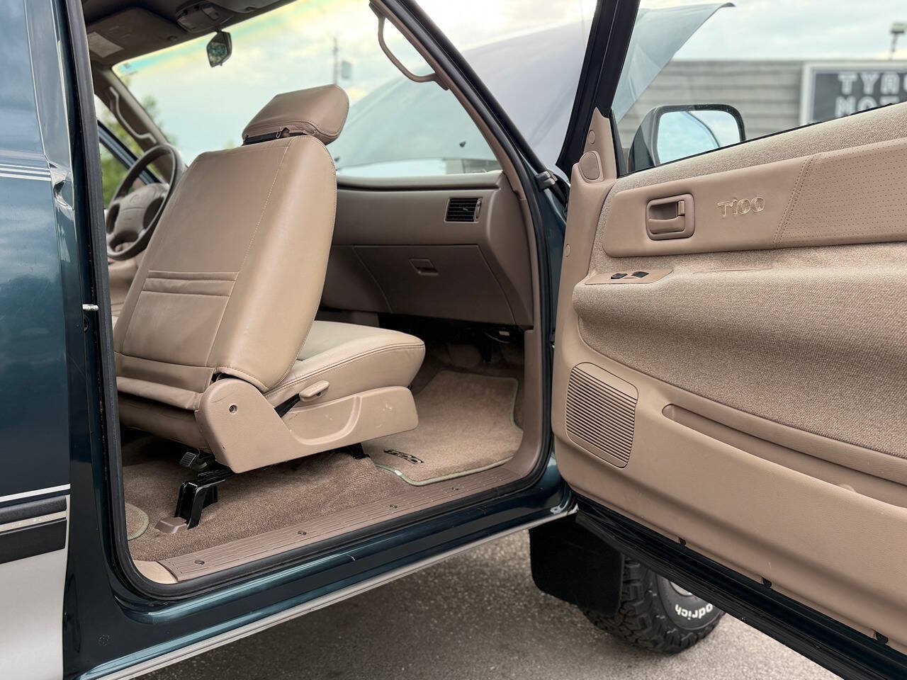 Used 1996 Toyota T100 SR5 AWD/4WD image 95