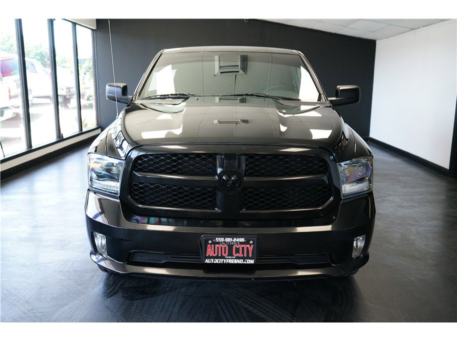Used 2015 RAM 1500 Express w/ Black Ram 1500 Express Group RWD image 2
