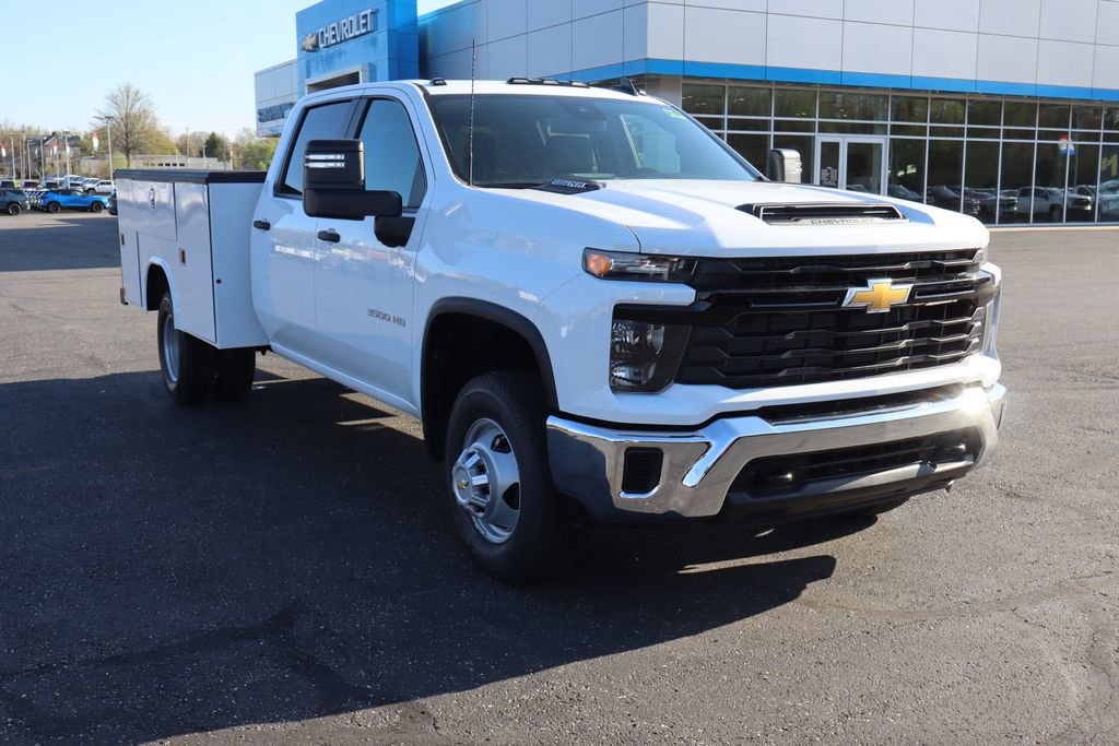 New 2026 Chevrolet Silverado 3500 W/T w/ WT Convenience Package AWD/4WD image 2
