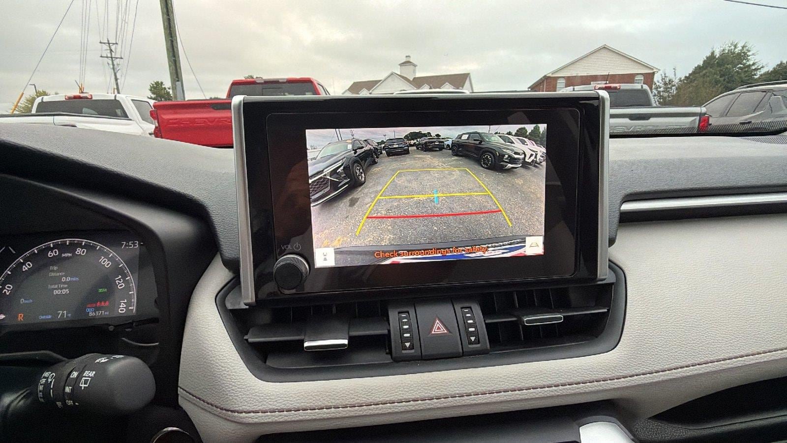 Used 2023 Toyota RAV4 XLE Premium AWD/4WD image 32