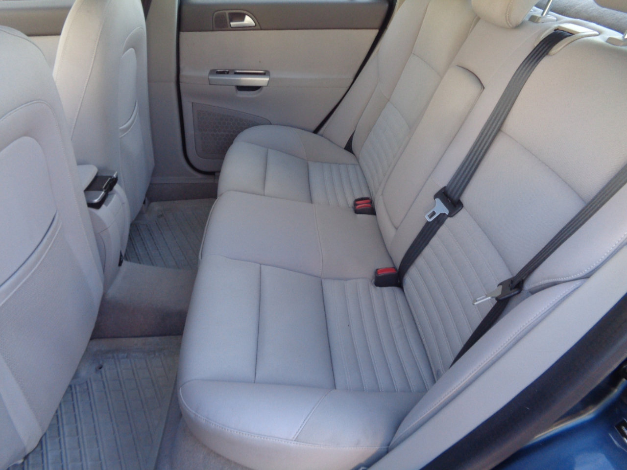 Used 2009 Volvo S40 2.4i image 26