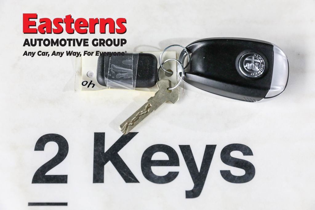 Used 2024 Alfa Romeo Tonale Veloce image 25