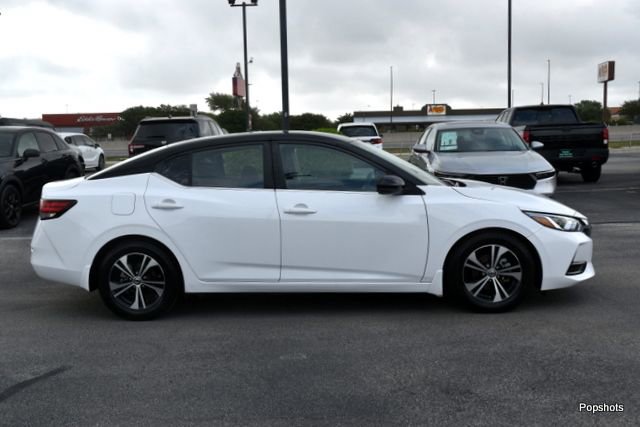 Used 2020 Nissan Sentra SV image 3