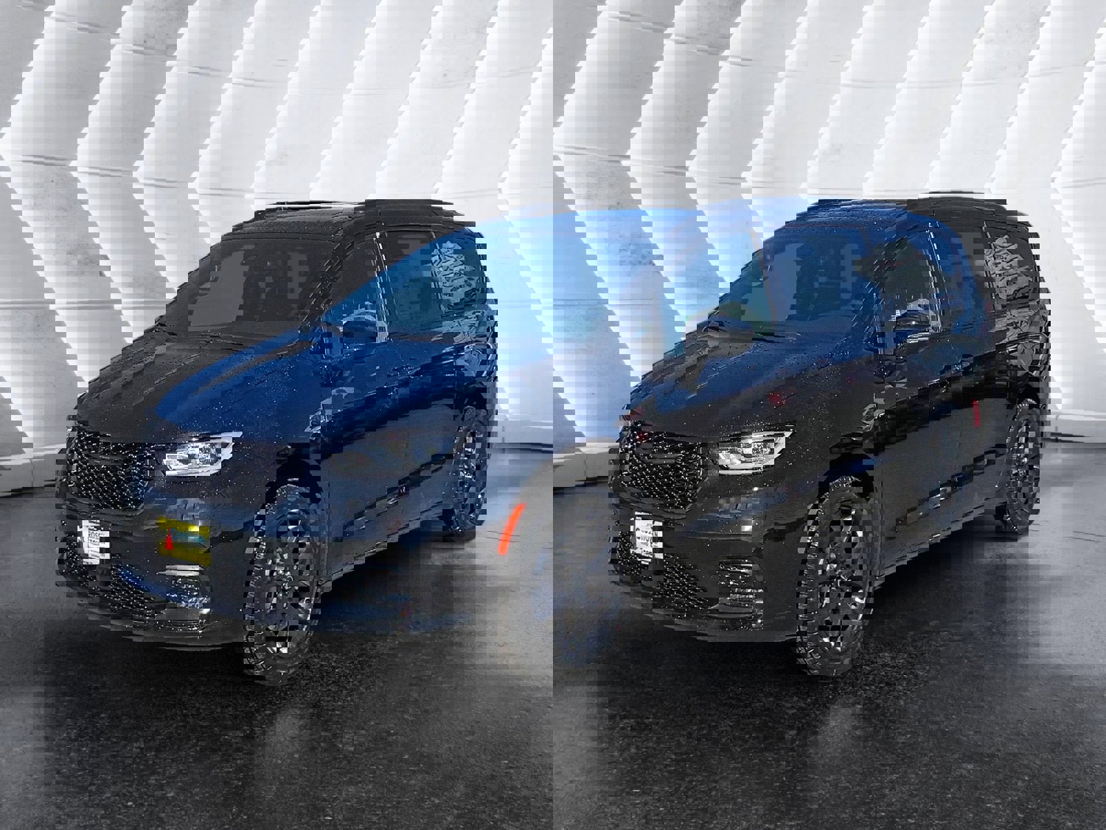 New 2026 Chrysler Pacifica Limited image 2