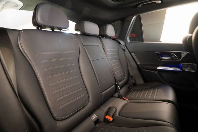 New 2026 Mercedes-Benz GLC 300 4MATIC image 30
