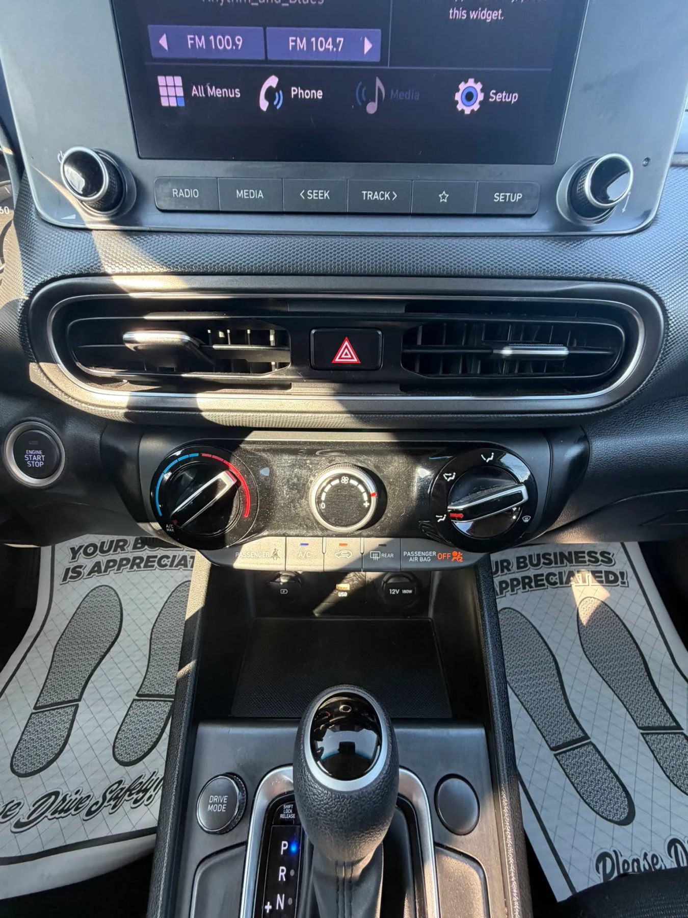 Used 2022 Hyundai Kona SEL w/ Cargo Package FWD image 29