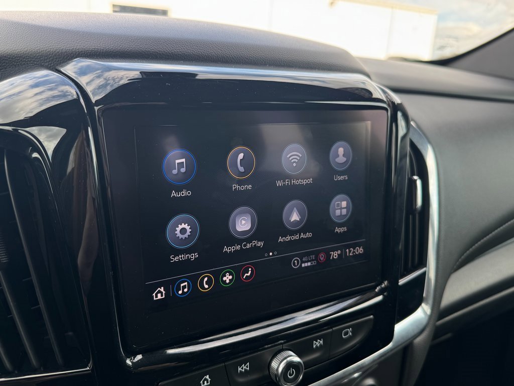 Used 2023 Chevrolet Traverse LT image 20