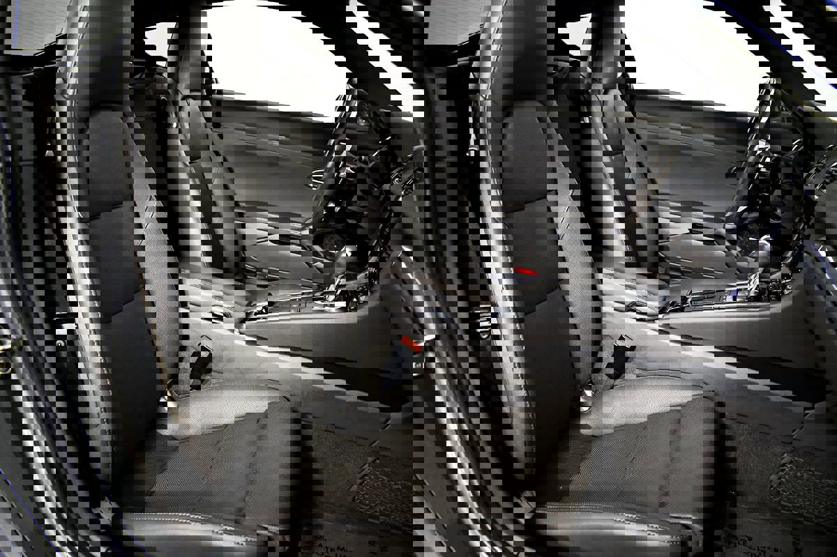 Used 2017 Porsche 718 Cayman S image 38