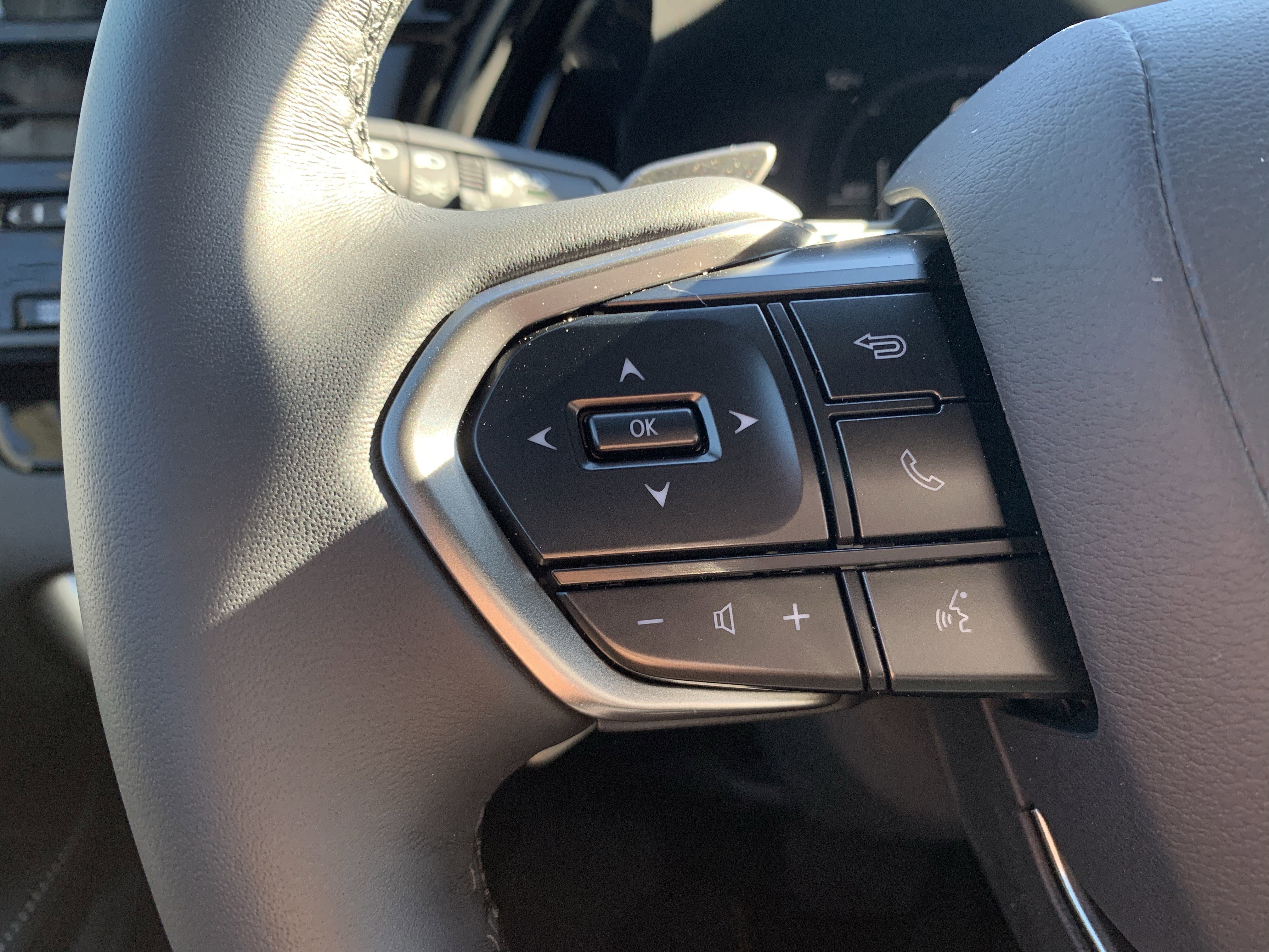 Used 2026 Lexus RX 350h image 19