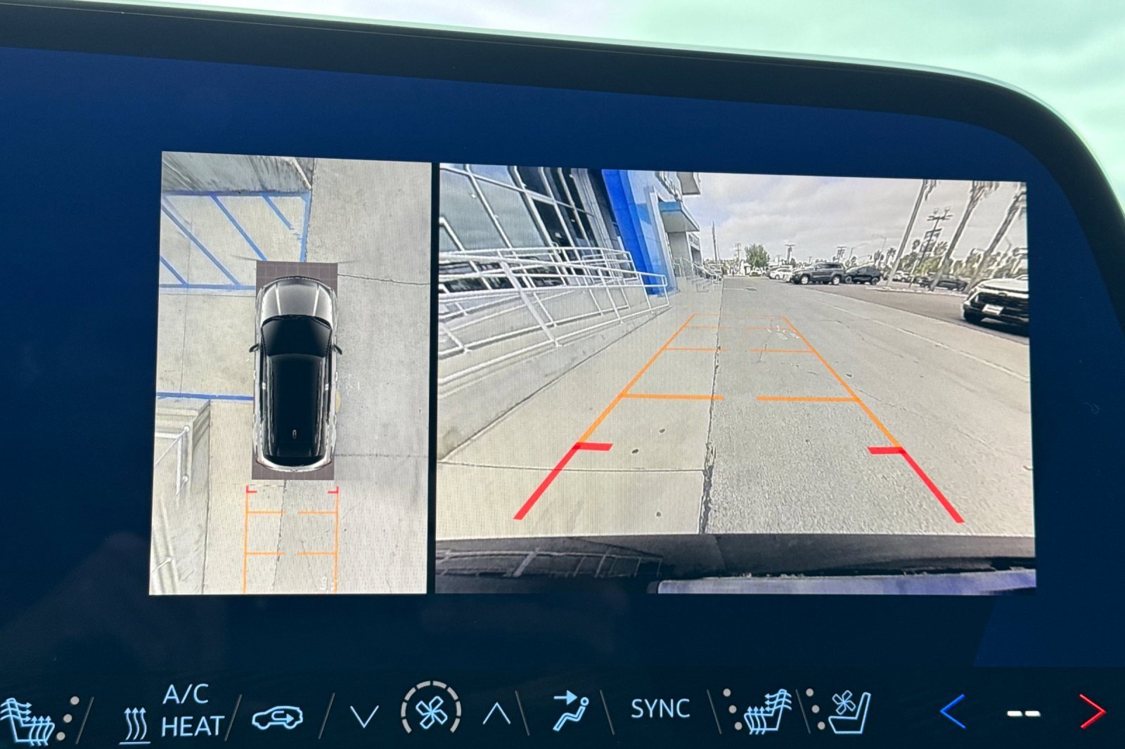 New 2025 Chevrolet Blazer EV RS image 20