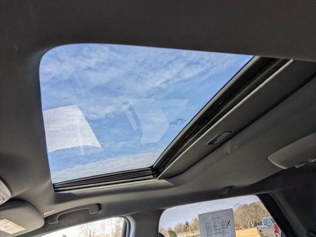 Used 2024 Dodge Durango GT image 3