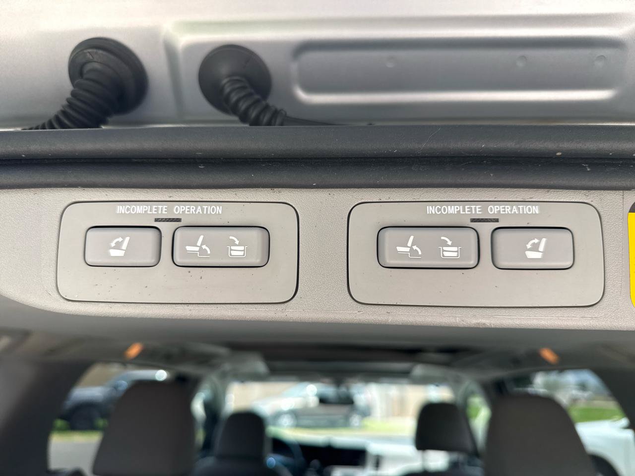 Used 2016 Toyota Sienna Limited Premium FWD image 43