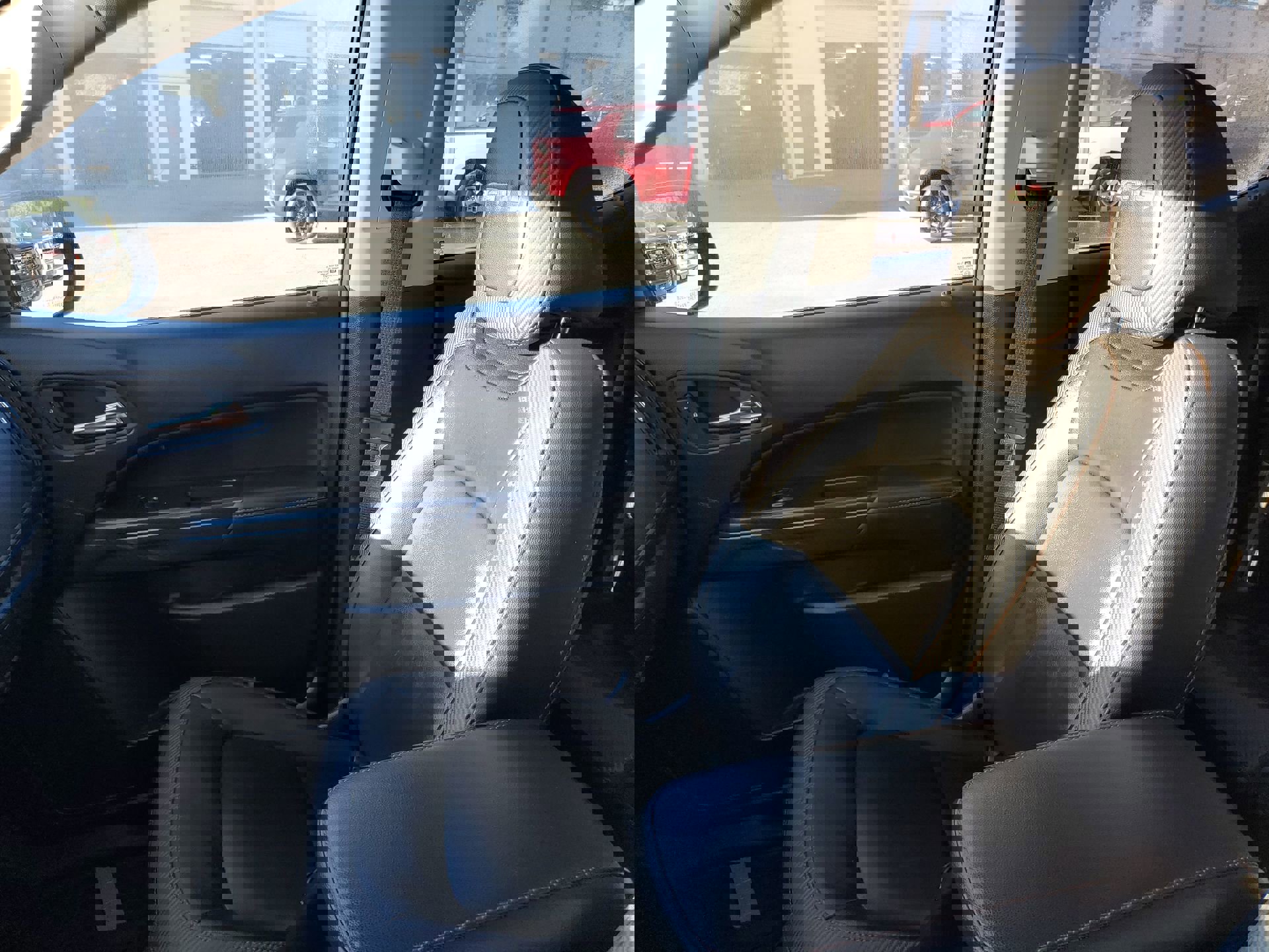 Used 2021 GMC Canyon AT4 w/ Driver Alert Package image 87