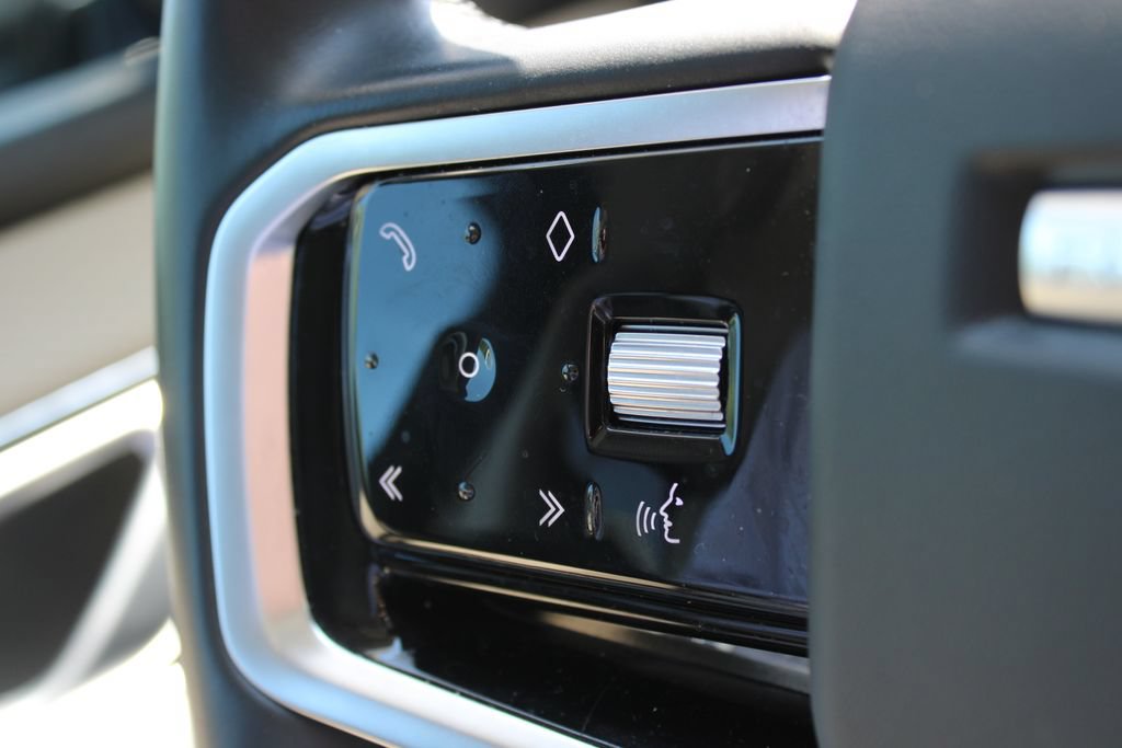 Used 2021 Land Rover Range Rover Velar S AWD/4WD image 17