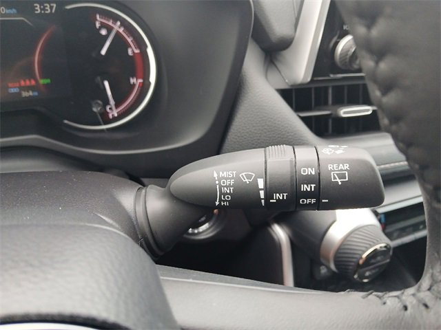 Used 2025 Toyota RAV4 XLE Premium image 19