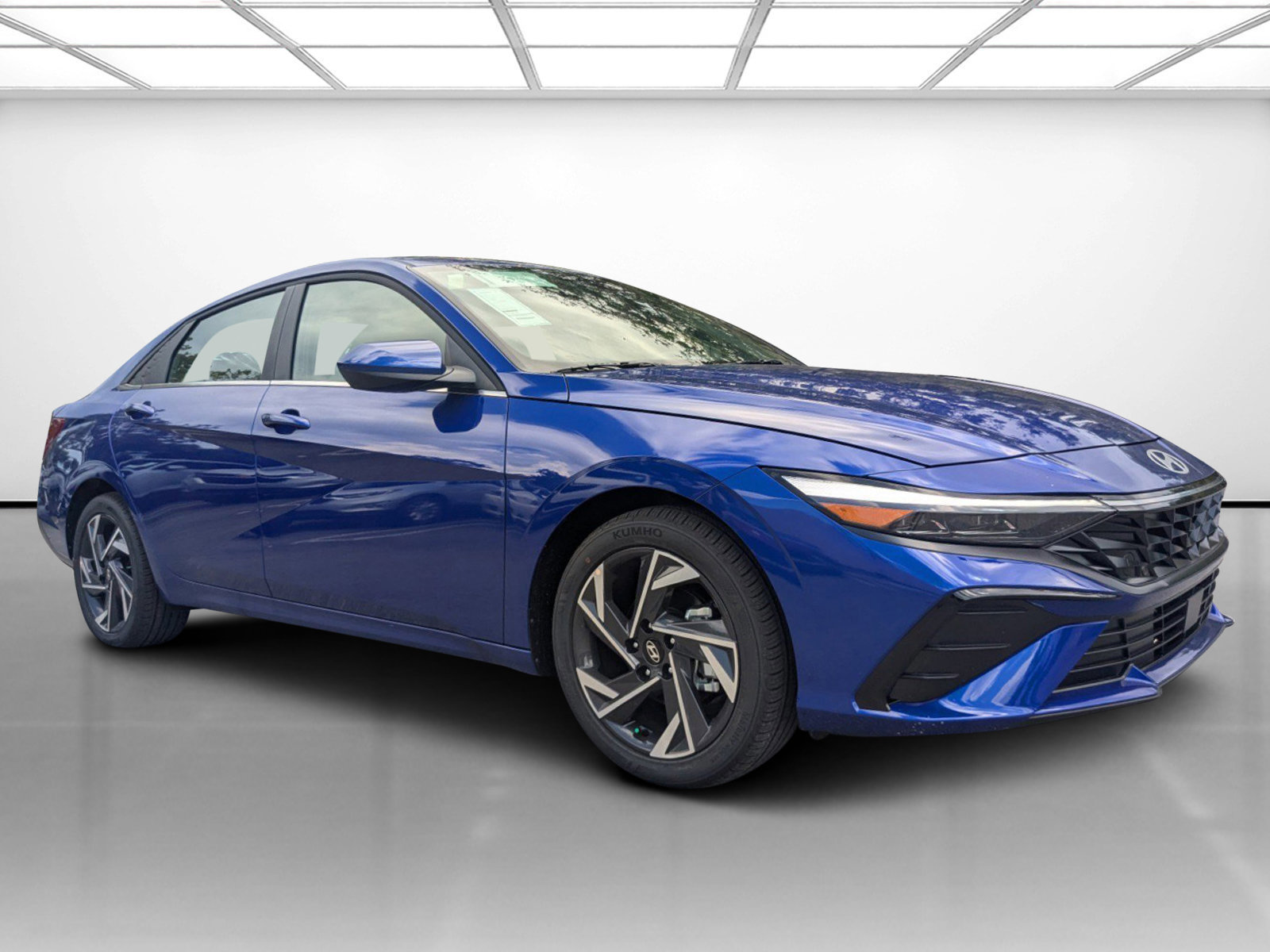 New 2025 Hyundai Elantra SEL video 1