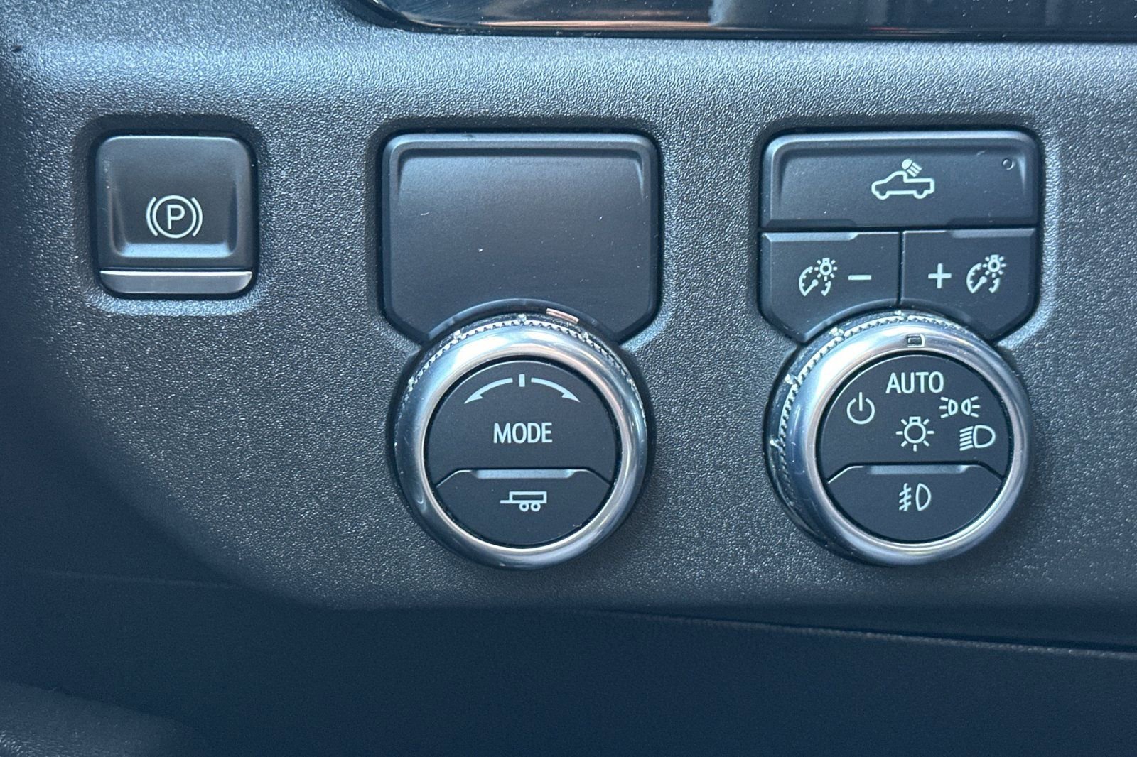 Certified 2023 GMC Sierra 1500 Elevation image 35