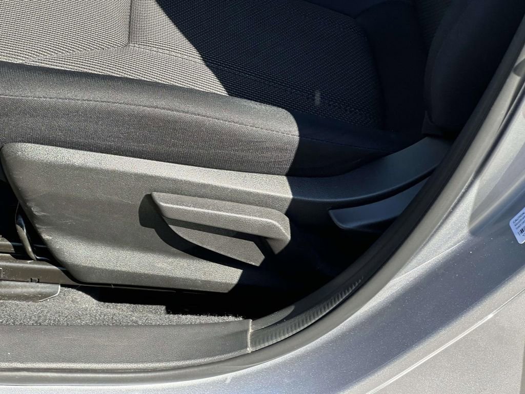 Certified 2023 Subaru Crosstrek 2.0i image 13