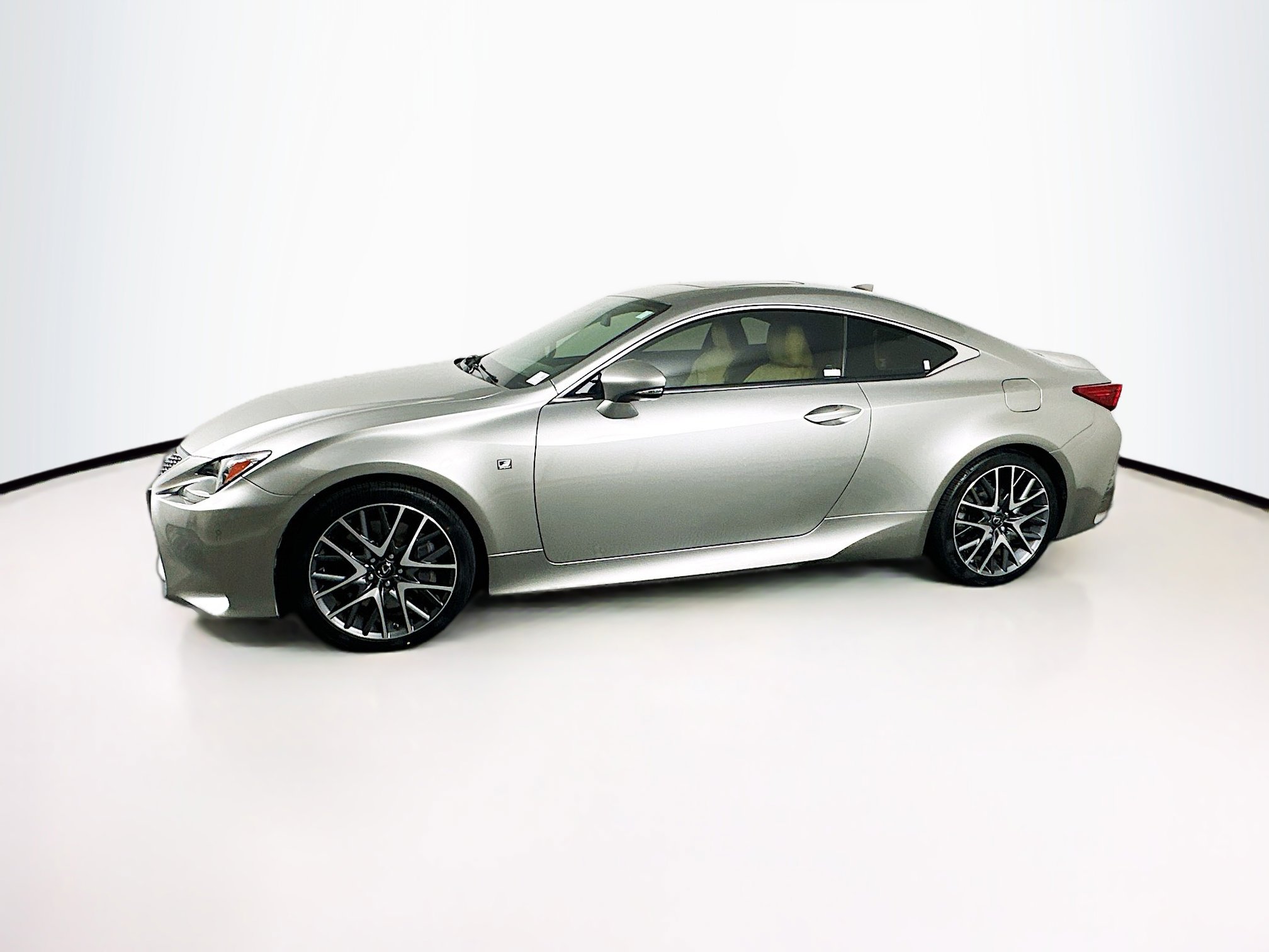 Used 2016 Lexus RC 350 RWD image 4