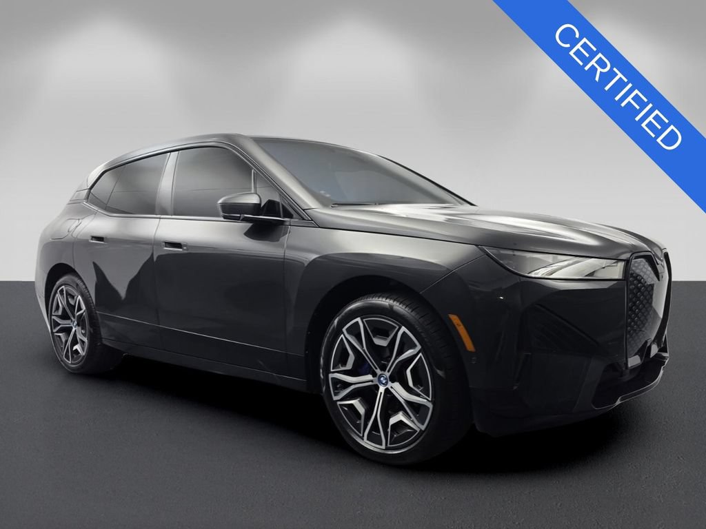 Used 2024 BMW iX xDrive50 w/ Sport Package AWD/4WD image 1