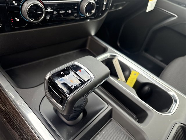 New 2026 Chevrolet Silverado 2500 Custom w/ Snow Plow Prep/Camper Package image 16