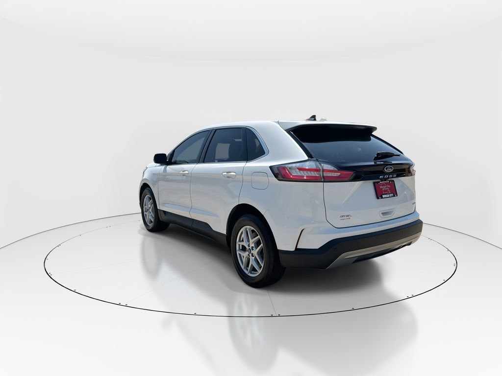 Used 2022 Ford Edge SEL image 6