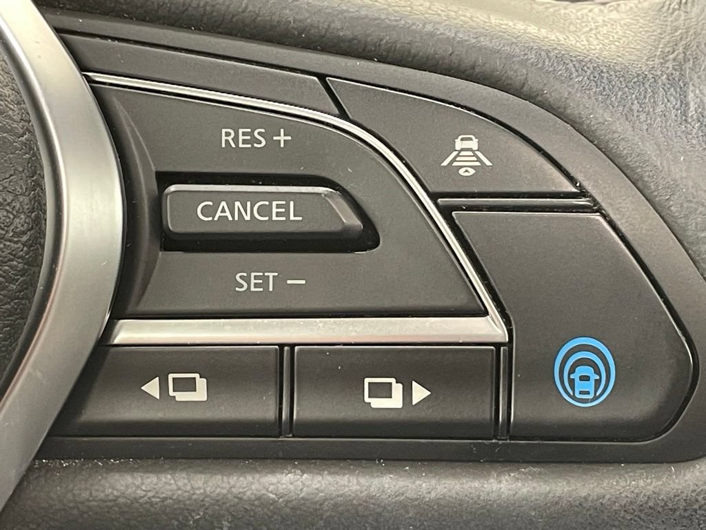 Used 2023 INFINITI QX50 Luxe AWD/4WD image 29
