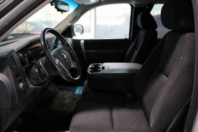 Used 2011 GMC Sierra 1500 SLE w/ Power Tech Package image 12